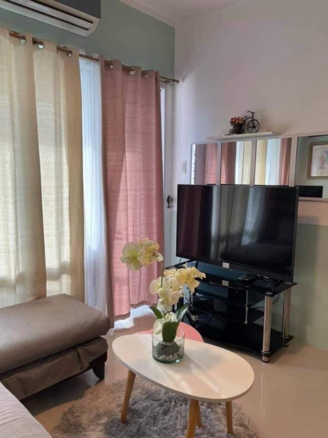 Shell Residences Prime Moa/Jo Alano Манила Екстериор снимка