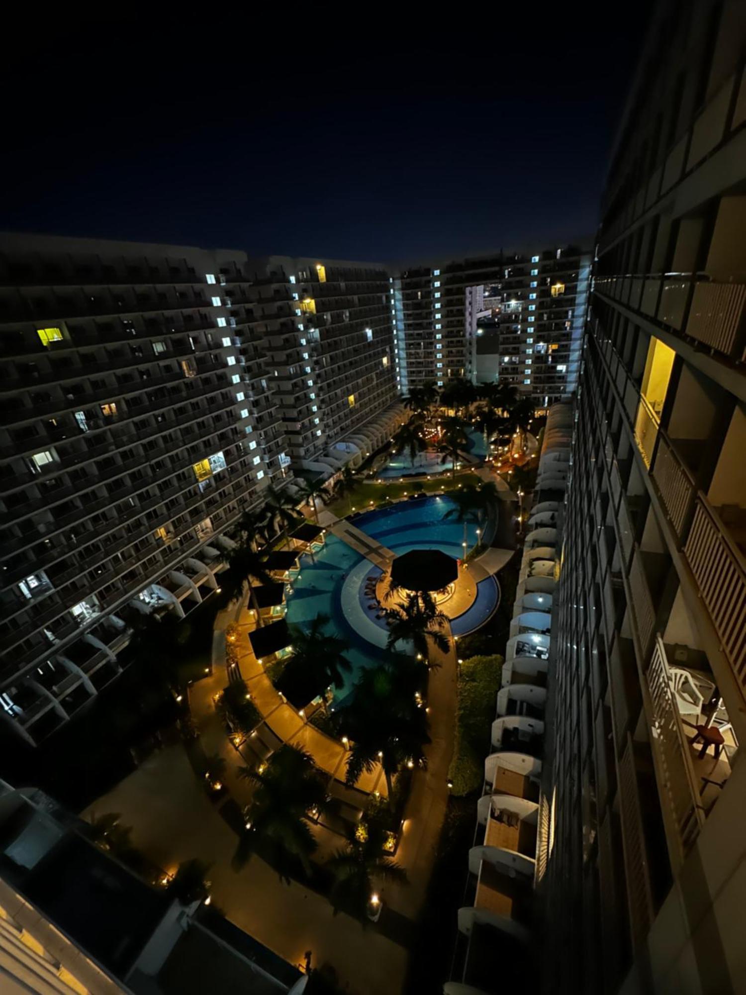 Shell Residences Prime Moa/Jo Alano Манила Екстериор снимка
