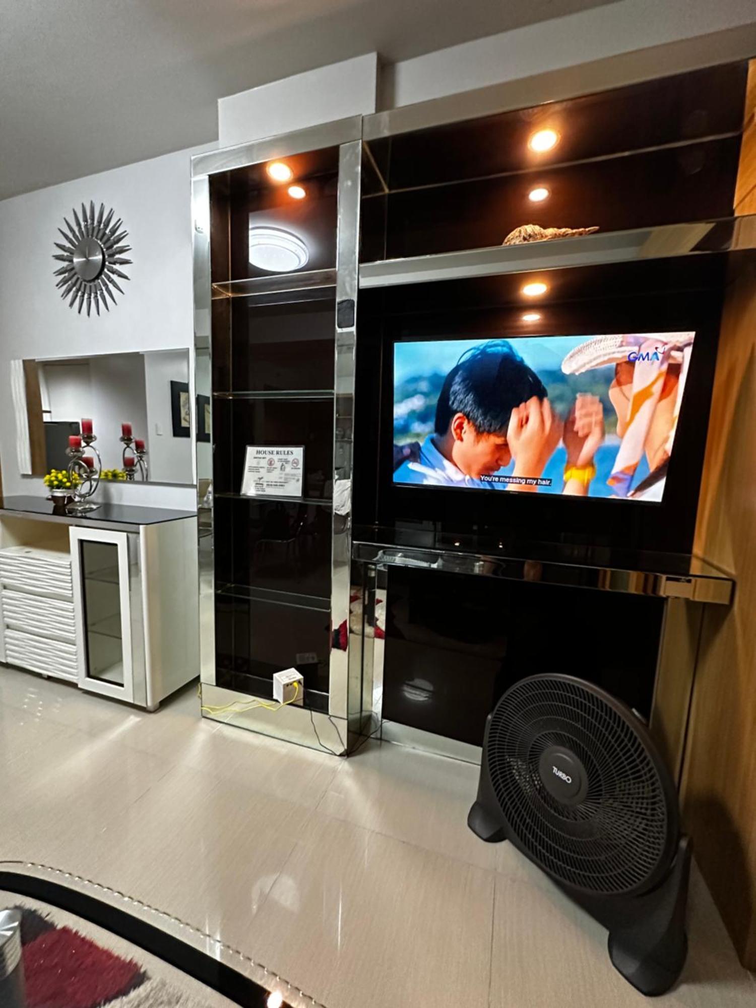 Shell Residences Prime Moa/Jo Alano Манила Екстериор снимка